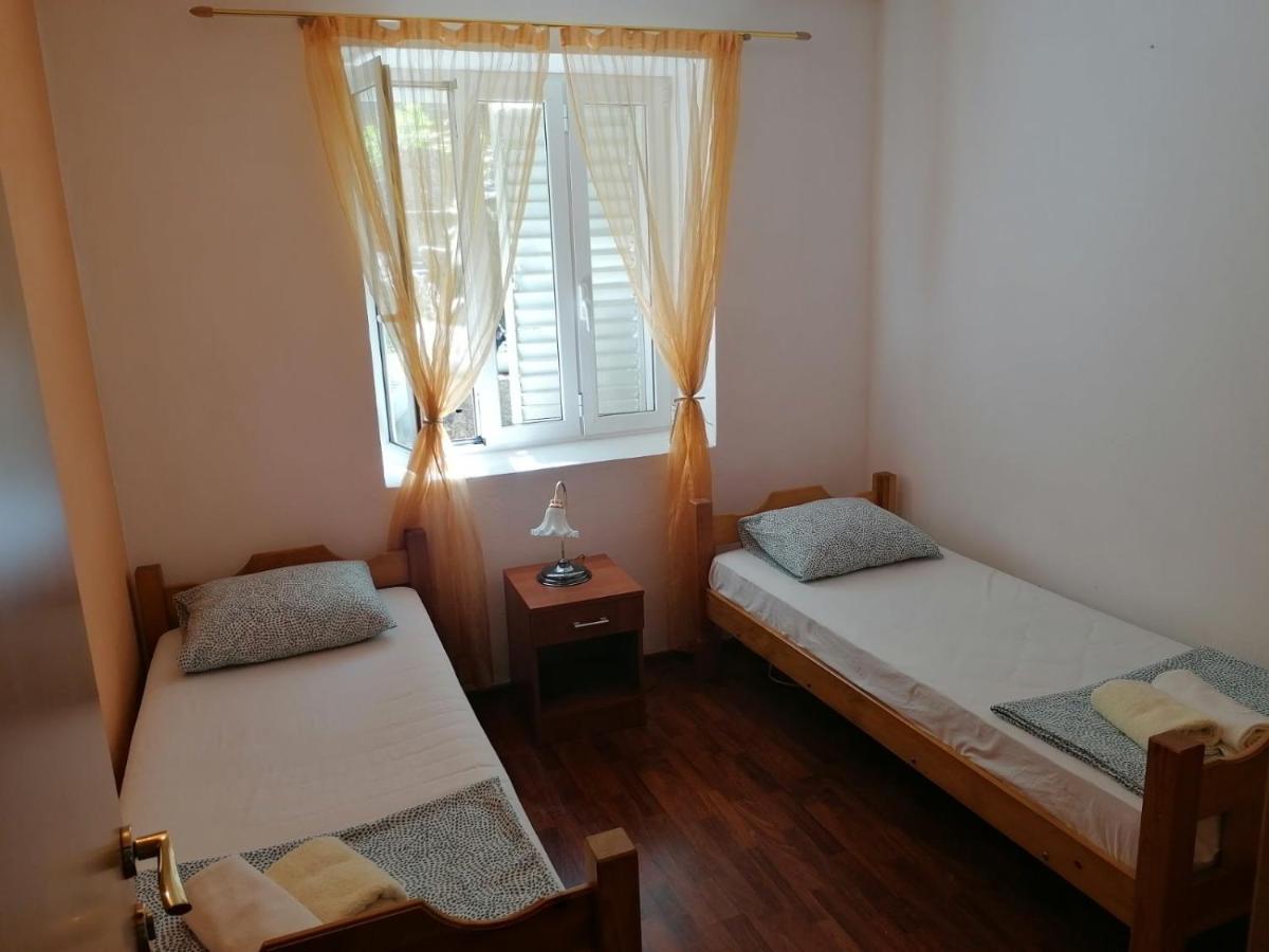 Apartment Ljumovic *