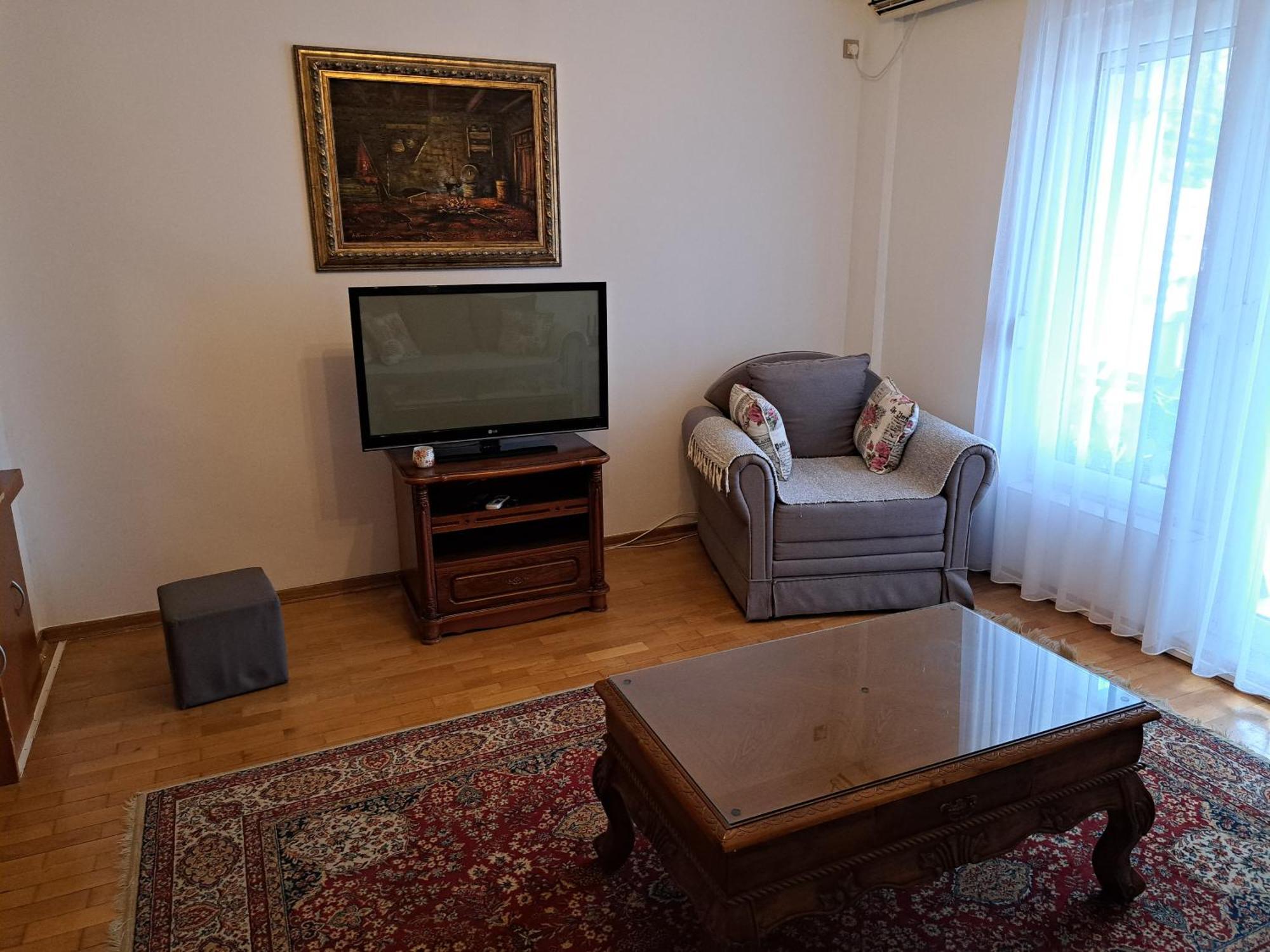 Ljumovic Apartment